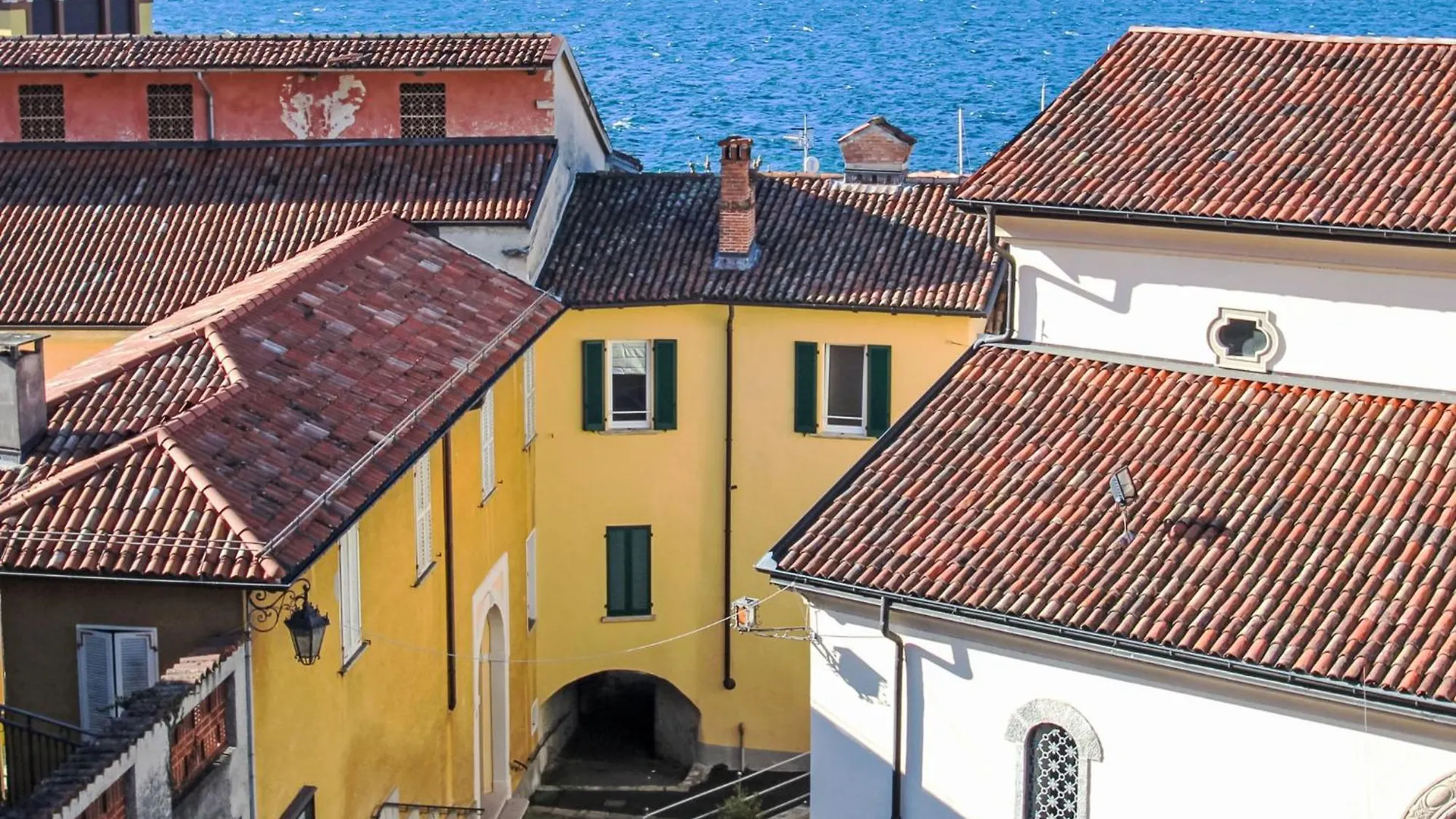 Apartment Verde By Interhome Porto Valtravaglia